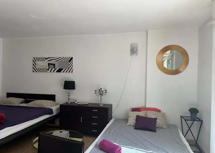 Cute 10 Steps To Monaco アパート ボーソレイユ